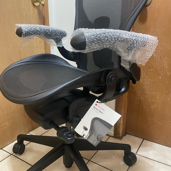 Herman Miller Office Herman Miller Aeron Ergonomic Chair Fully